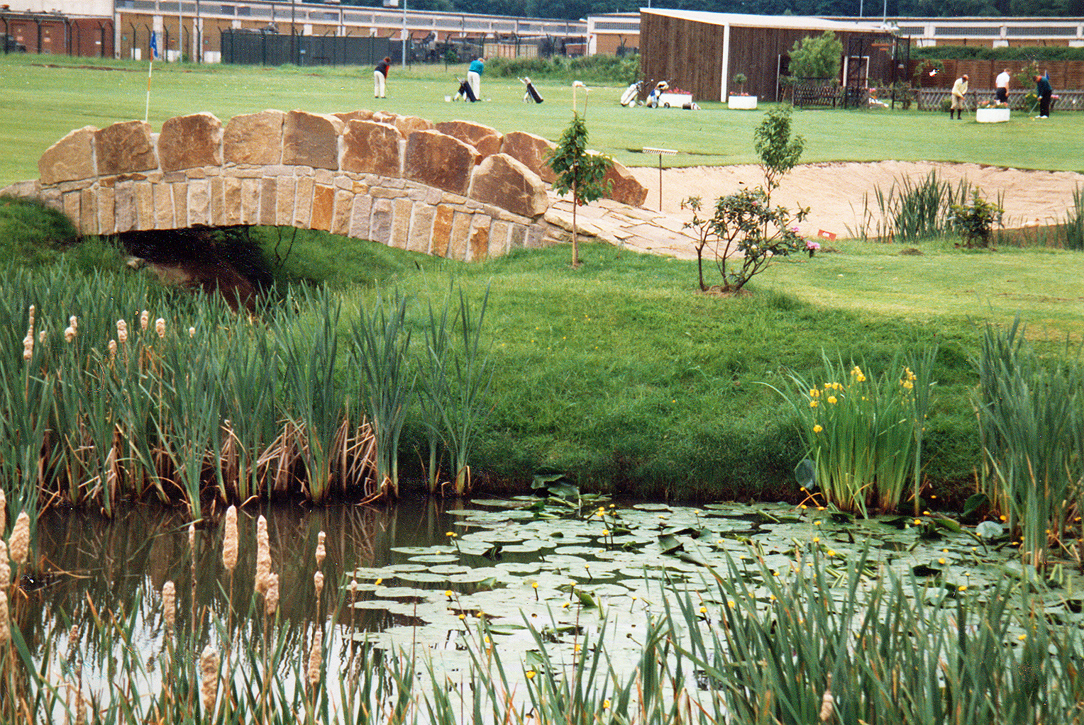 Golfer's bridge like St. Andrews